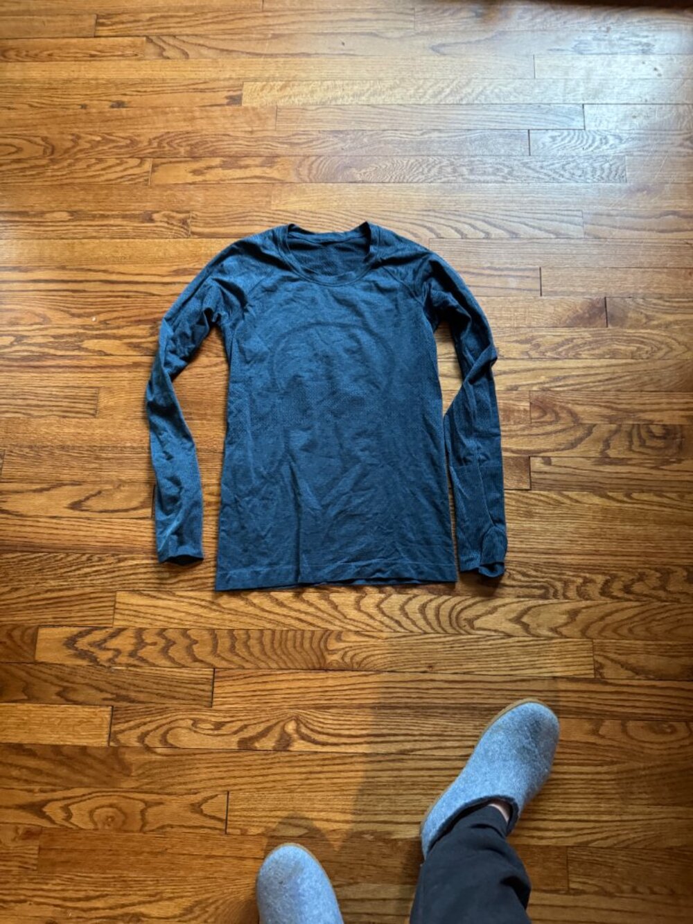 Lululemon Swiftly Long-Sleeve Shirt (Hip Length), size 6